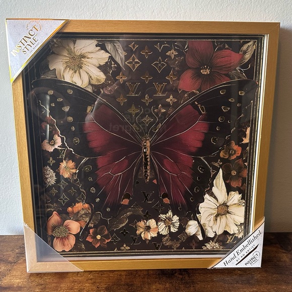 Luxury Designer Red and Gold Butterfly Floral Wall Art with Gold Frame 14x14”NWT - Picture 3 of 7